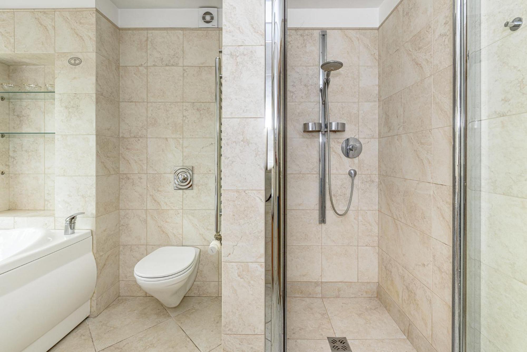 וילנה Jacuzzi Apartments X Free Parking X Self Check-In 24X7 By H&H מראה חיצוני תמונה